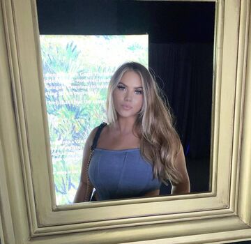 Leaked Raynee henderson private photo viral onlyfans