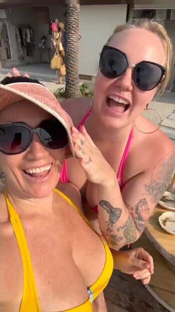 Leaked React girlsyt private photo viral onlyfans