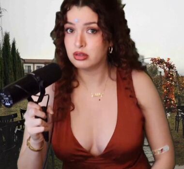 Leaked React girlsyt private photo viral onlyfans