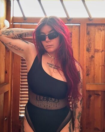 Leaked Ready to glare page private photo viral onlyfans