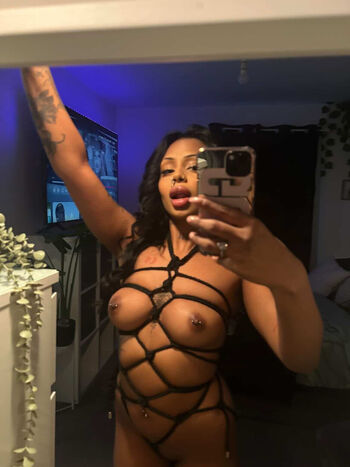 Leaked Realdesirani private photo viral onlyfans