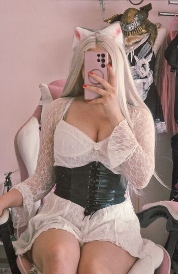 Leaked Realmisskira private photo viral onlyfans