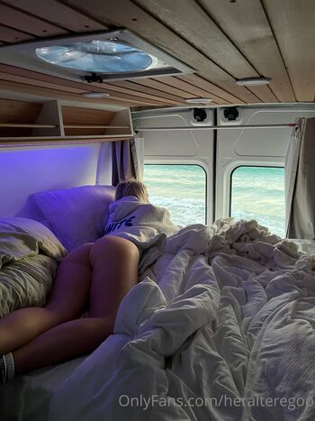 Leaked Rebecca mcleod private photo viral onlyfans