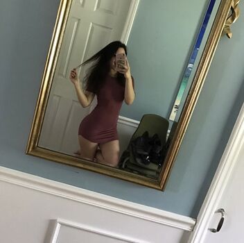 Leaked Reina medina page private photo viral onlyfans