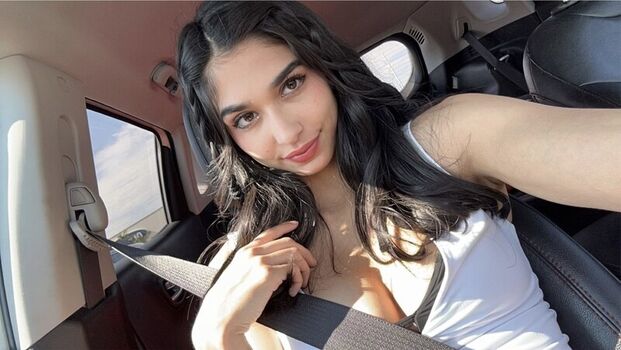 Leaked Reina rae private photo viral onlyfans