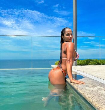 Leaked Renata arcanjo private photo viral onlyfans