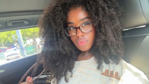 Leaked Rennnbabyyxx private photo viral onlyfans