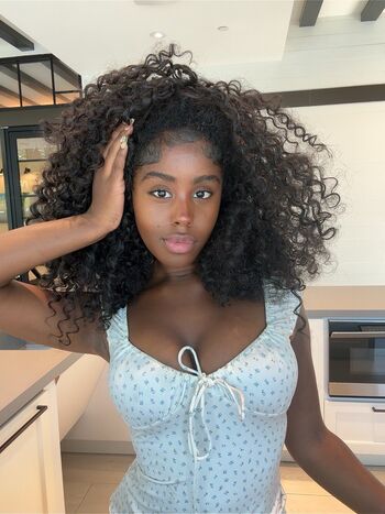Leaked Rennnbabyyxx private photo viral onlyfans