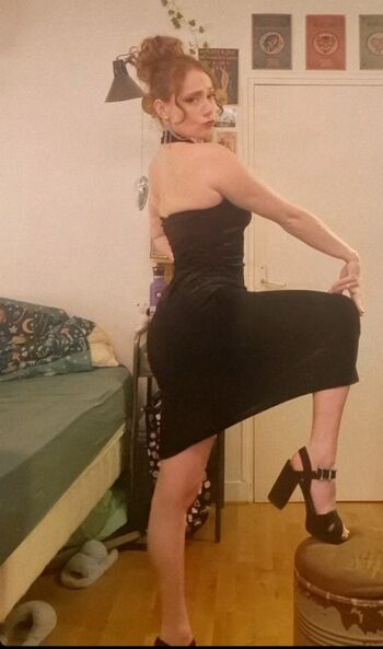 Leaked Retro discovery girls private photo viral onlyfans
