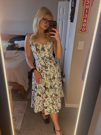 Leaked Retro wannabe private photo viral onlyfans