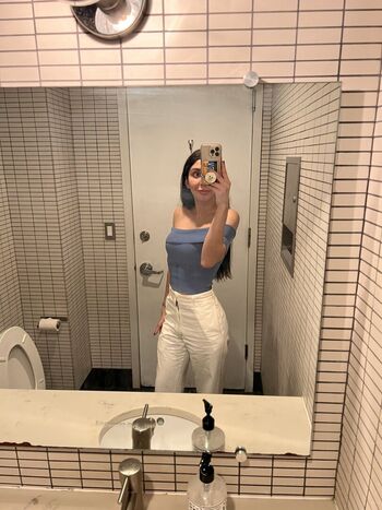 Leaked Reversecowgrl private photo viral onlyfans