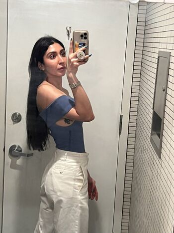 Leaked Reversecowgrl private photo viral onlyfans