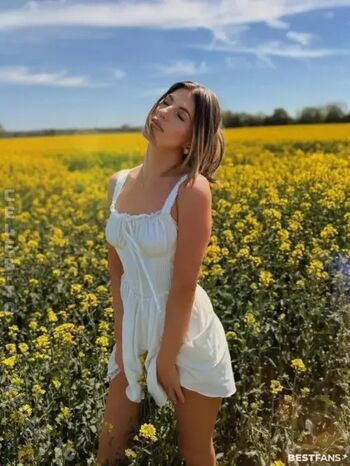Leaked Ricarda wolf private photo viral onlyfans