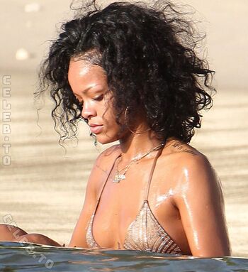 Leaked Rihanna  page private photo viral onlyfans