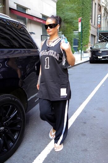 Leaked Rihanna  page private photo viral onlyfans