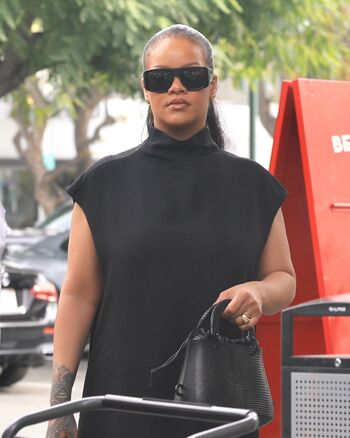Leaked Rihanna  page private photo viral onlyfans