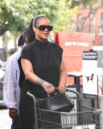 Leaked Rihanna  page private photo viral onlyfans