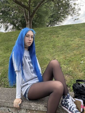 Leaked Rileybluebell private photo viral onlyfans