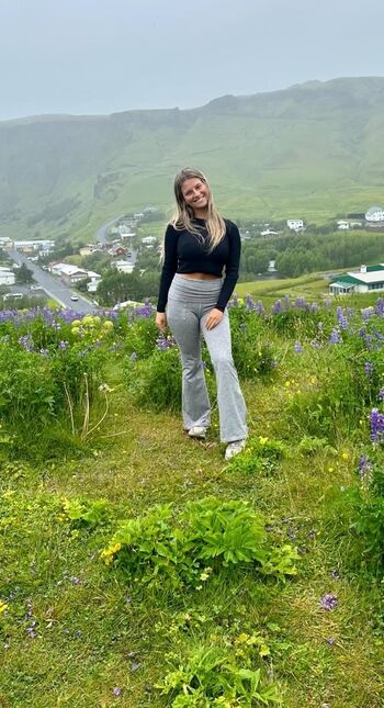 Leaked Skye blue / private photo viral onlyfans