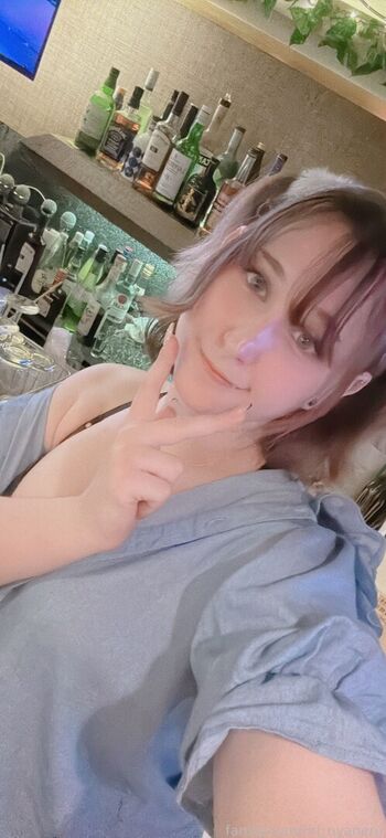 Leaked Shanie love/ private photo viral onlyfans