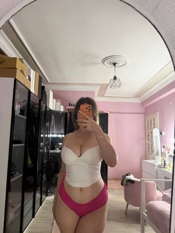 Leaked Riribebe page private photo viral onlyfans