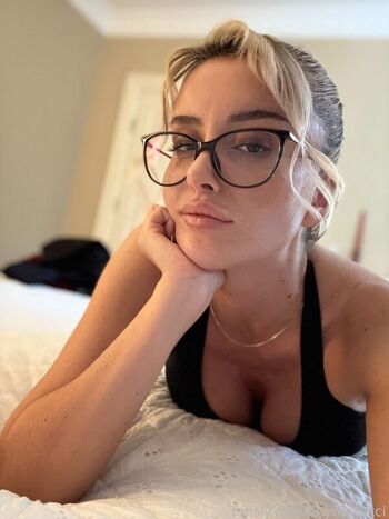 Leaked Riribebe page private photo viral onlyfans