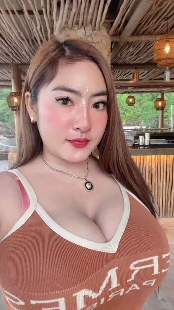 Leaked Riska ariska private photo viral onlyfans