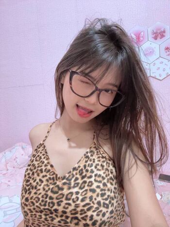 Leaked Riska saputri private photo viral onlyfans