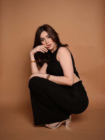 Leaked Riva arora page private photo viral onlyfans