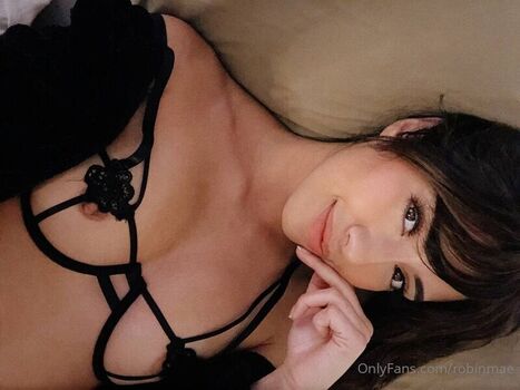 Leaked Robin mae private photo viral onlyfans