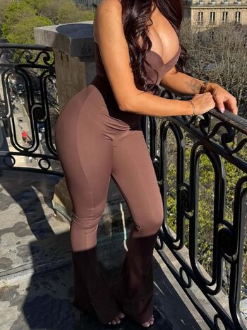 Leaked Rojii ely private photo viral onlyfans