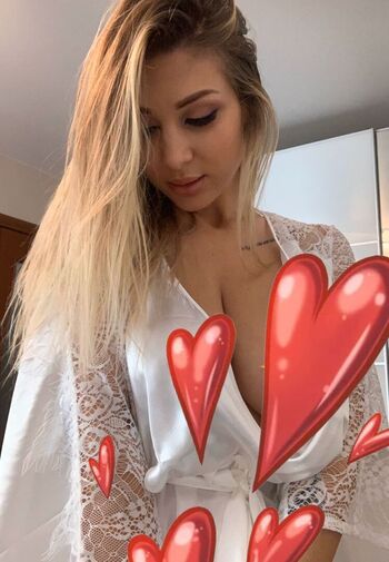 Leaked Roksi boss private photo viral onlyfans