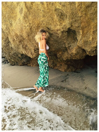 Leaked Rose bertram private photo viral onlyfans