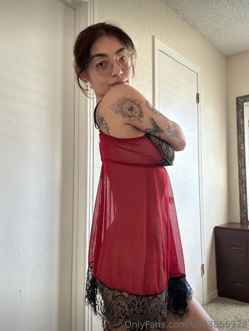 Leaked Rose w page private photo viral onlyfans