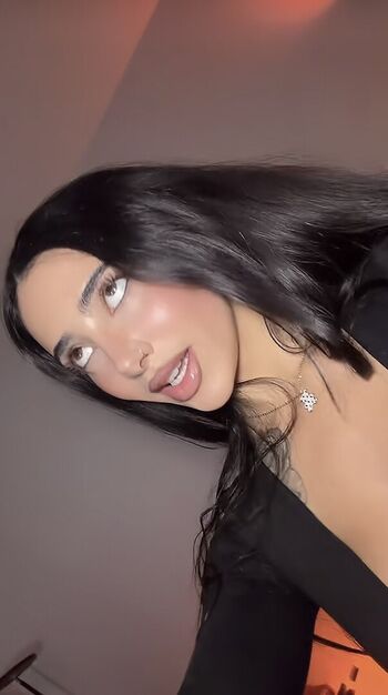 Rose Zara