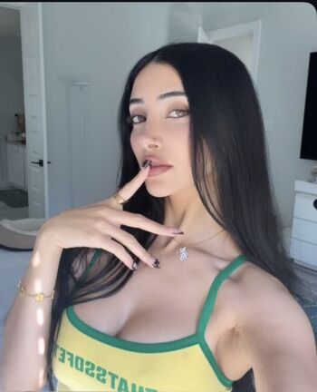 Rose Zara