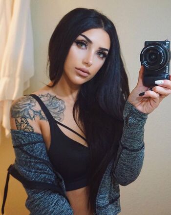 Rose Zara