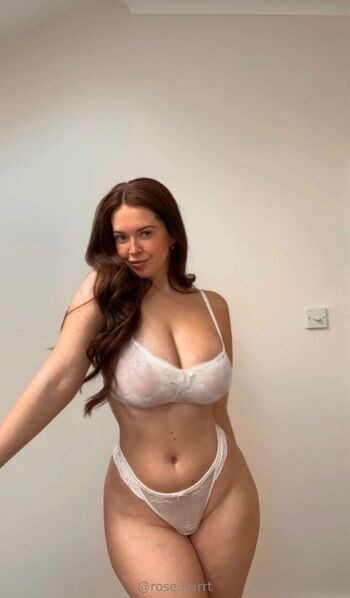 Leaked Roseharrt private photo viral onlyfans