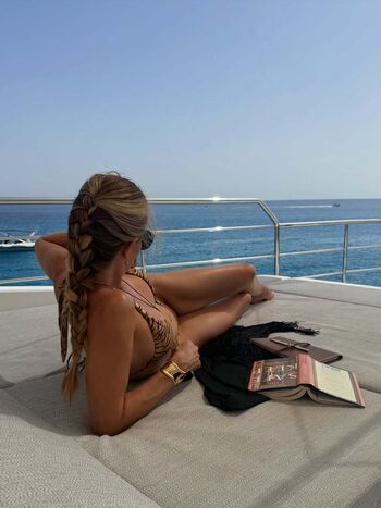 Leaked Rosie huntington whiteley private photo viral onlyfans