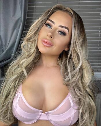 Leaked Rosie rendell private photo viral onlyfans