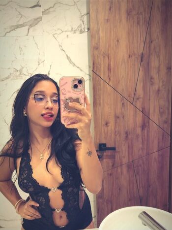 Rosiebaee
