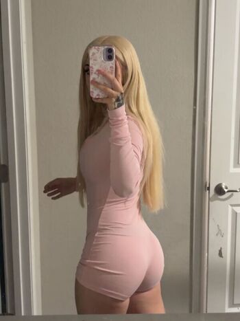 Leaked Rosiebear private photo viral onlyfans