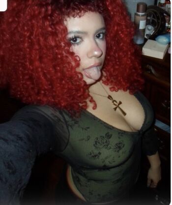 Leaked Rot girl private photo viral onlyfans