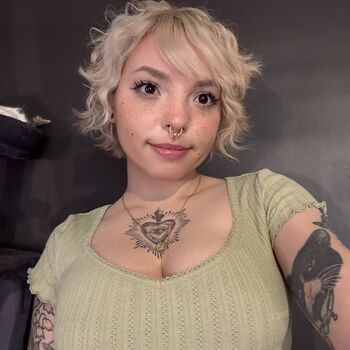 Leaked Rottedbrainz private photo viral onlyfans