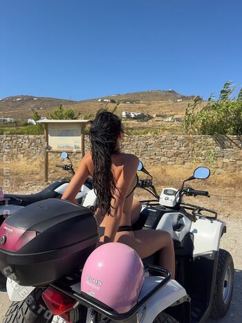 Leaked Roxanarosuu page private photo viral onlyfans