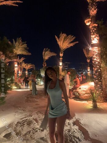 Leaked Roxanarosuu page private photo viral onlyfans