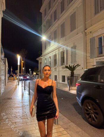 Leaked Roxanarosuu page private photo viral onlyfans
