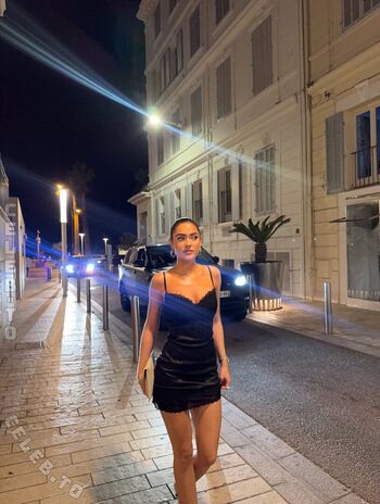 Leaked Roxanarosuu page private photo viral onlyfans