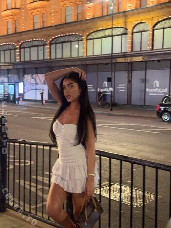 Leaked Roxanarosuu page private photo viral onlyfans