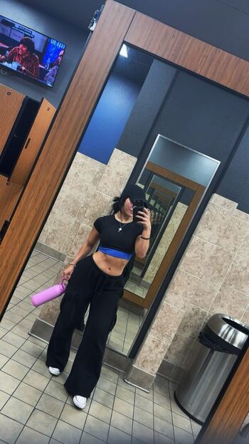 Leaked Roxanne perez page private photo viral onlyfans